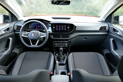 פולקסווגן טי קרוס תא הנוסעים